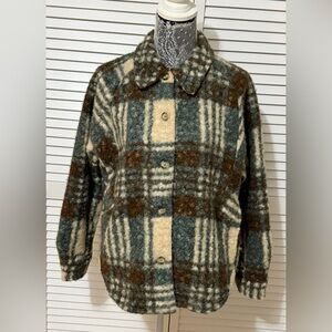 Mystree Plaid Bouclé Shacket Jacket Size Small Blue Brown Cream Button Front
